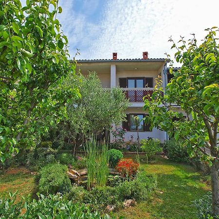 Apartments Lavanda 108 Фажана Екстер'єр фото